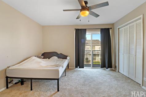 435 Meadow Green Lane Round Lake Beach IL 60073