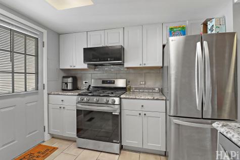435 Meadow Green Lane Round Lake Beach IL 60073
