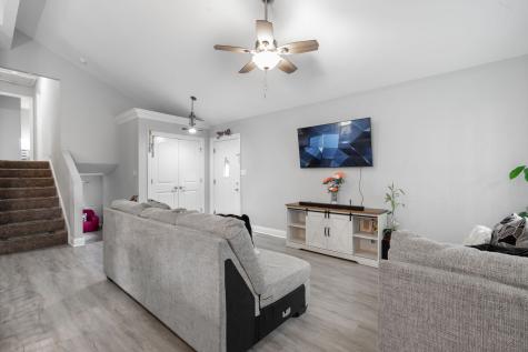 14619 South Albany Avenue Posen IL 60469