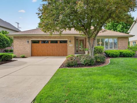 1229 Hanover Street Woodridge IL 60517