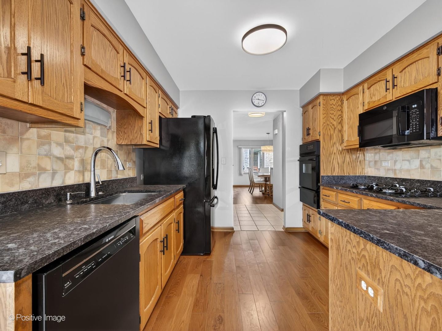 1229 Hanover Street Woodridge IL 60517