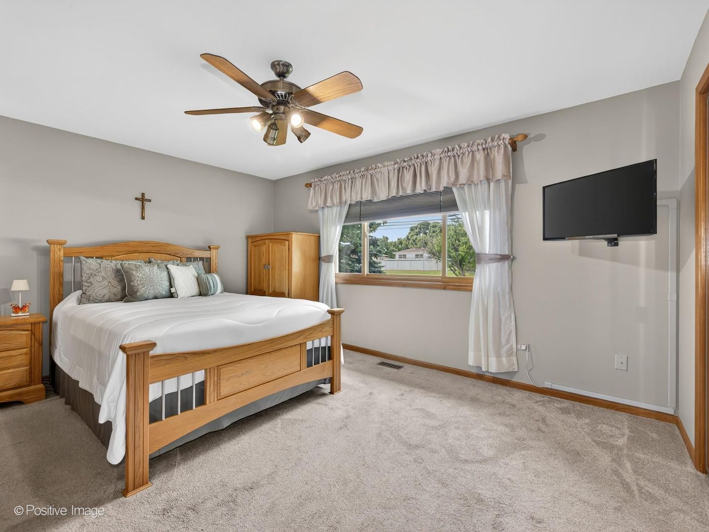 1229 Hanover Street Woodridge IL 60517