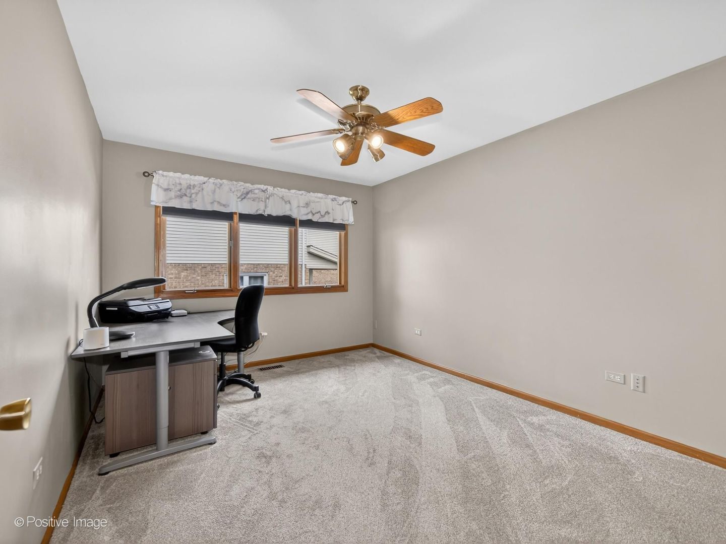 1229 Hanover Street Woodridge IL 60517