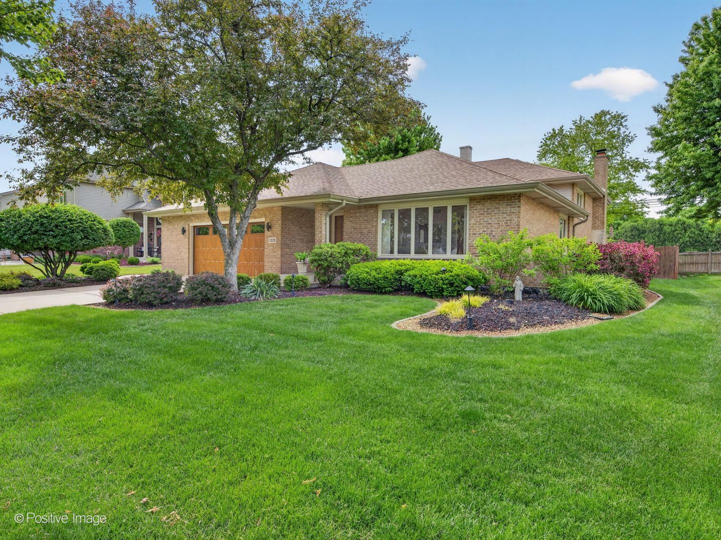 1229 Hanover Street Woodridge IL 60517