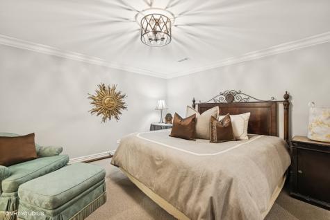 404 Caesar Drive Barrington Hills IL 60010