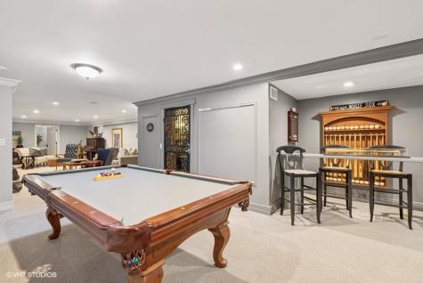 404 Caesar Drive Barrington Hills IL 60010