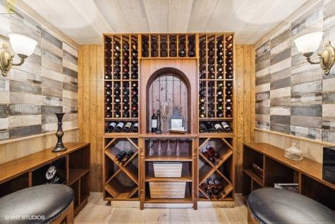 404 Caesar Drive Barrington Hills IL 60010