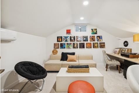 404 Caesar Drive Barrington Hills IL 60010