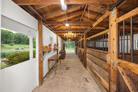 404 Caesar Drive Barrington Hills IL 60010