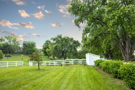 404 Caesar Drive Barrington Hills IL 60010