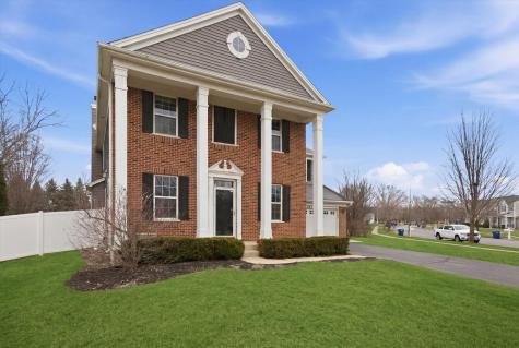 217 Sunbury Drive St. Charles IL 60175