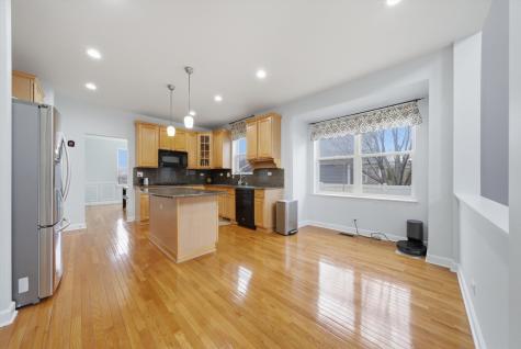 217 Sunbury Drive St. Charles IL 60175