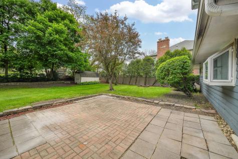 532 Ranch Road Wheaton IL 60187