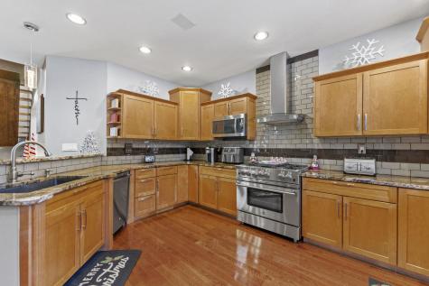 9208 Sheringham Drive Roscoe IL 61073