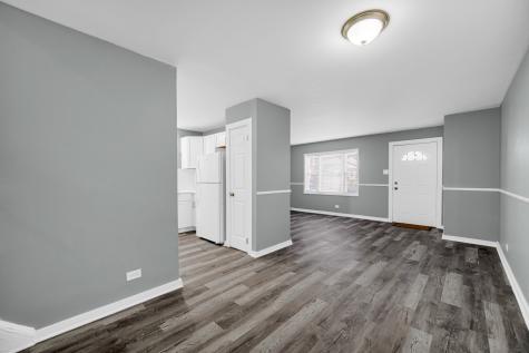 911 East 76th Street Chicago IL 60619
