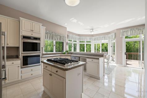32 Rosewood Drive Hawthorn Woods IL 60047