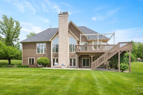 32 Rosewood Drive Hawthorn Woods IL 60047