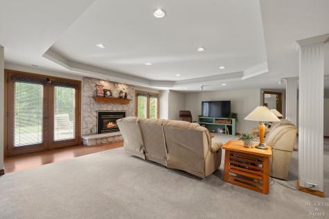 32 Rosewood Drive Hawthorn Woods IL 60047