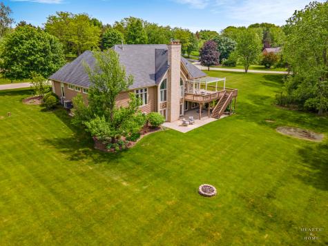 32 Rosewood Drive Hawthorn Woods IL 60047