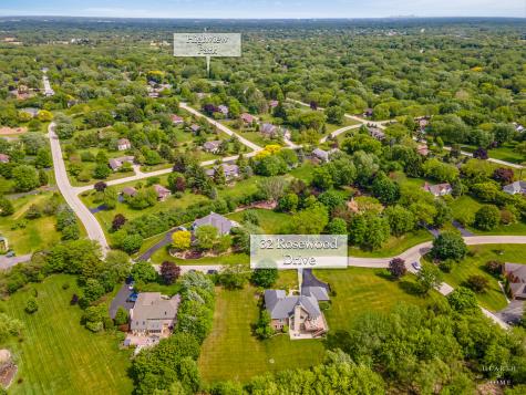 32 Rosewood Drive Hawthorn Woods IL 60047