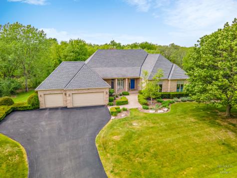 32 Rosewood Drive Hawthorn Woods IL 60047