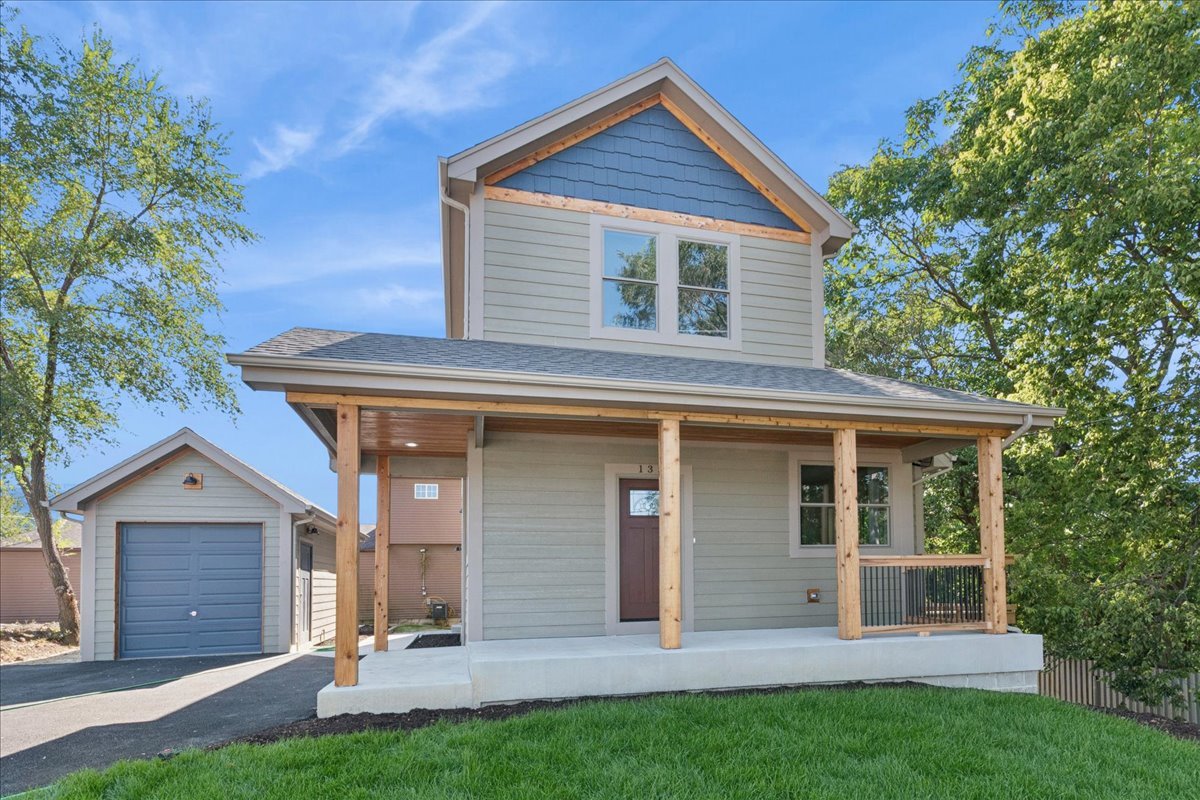 135 West 18th Street Lockport IL 60441