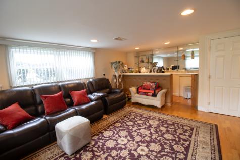 8662 North Merrill Street Niles IL 60714
