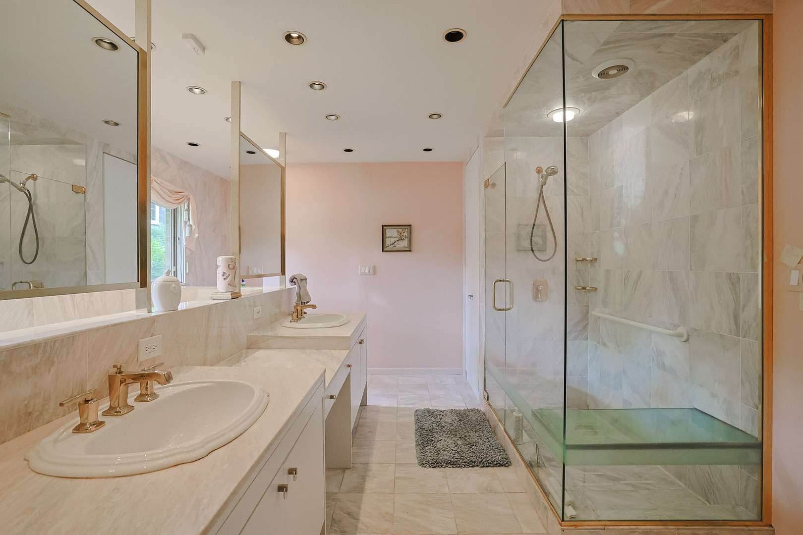 9 Camelot Drive Oak Brook IL 60523