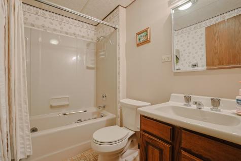 9 Camelot Drive Oak Brook IL 60523