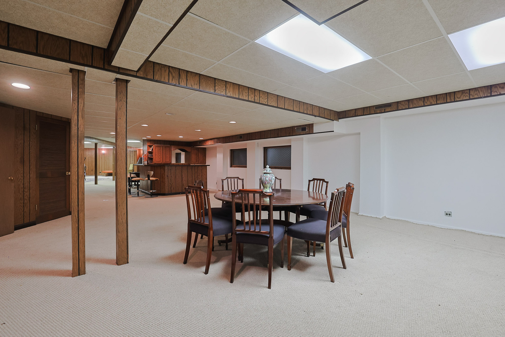 9 Camelot Drive Oak Brook IL 60523