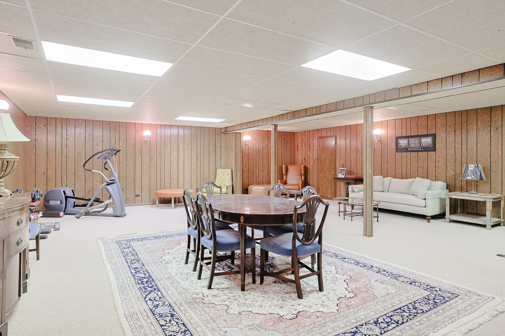 9 Camelot Drive Oak Brook IL 60523