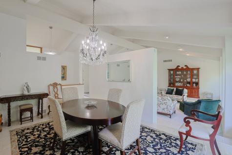 9 Camelot Drive Oak Brook IL 60523