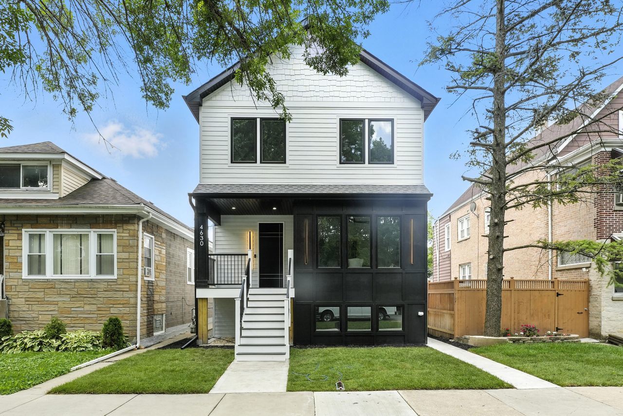 4630 North Kasson Avenue Chicago IL 60630