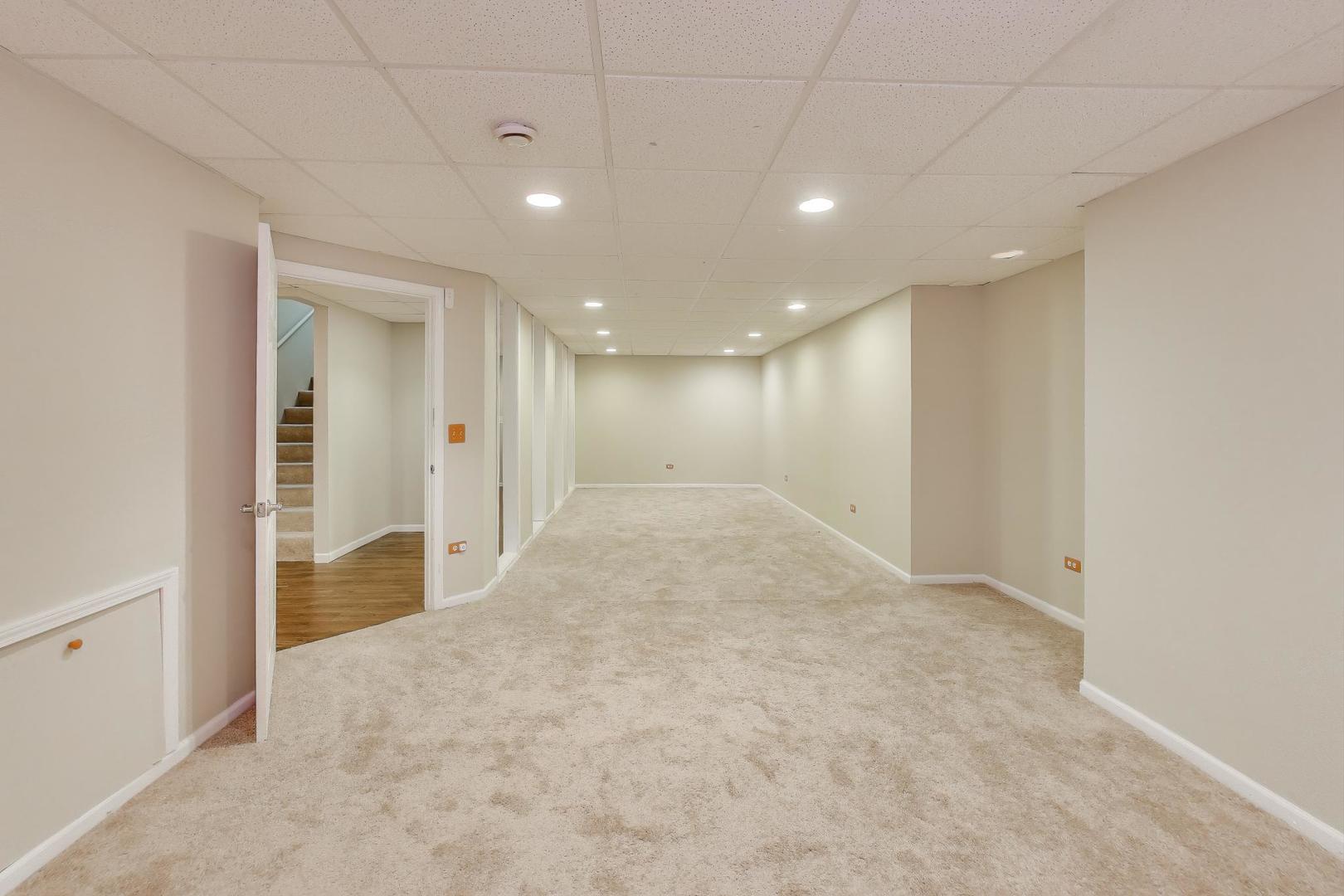 9699 Fairfield Road Huntley IL 60142