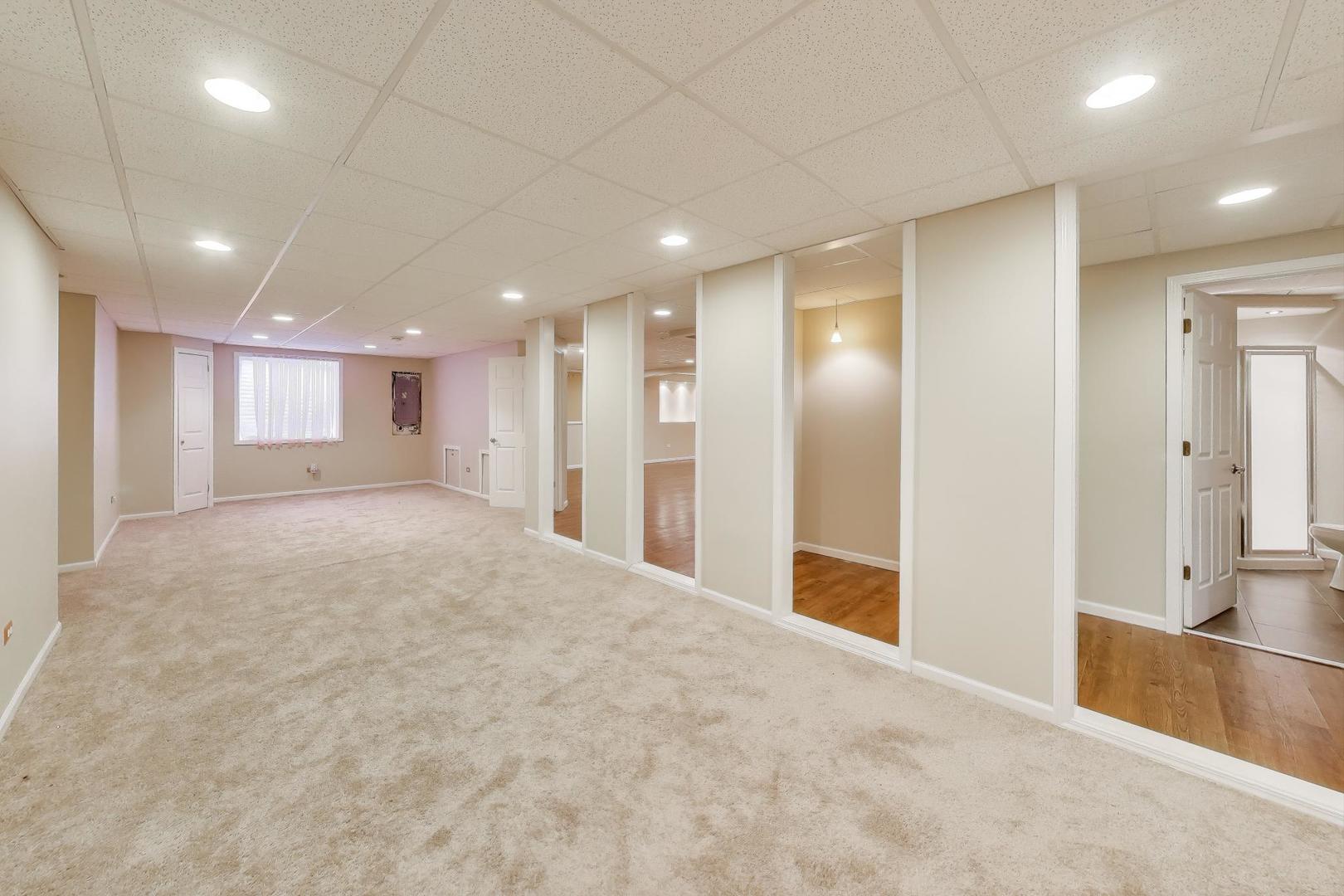 9699 Fairfield Road Huntley IL 60142