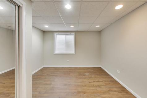 9699 Fairfield Road Huntley IL 60142