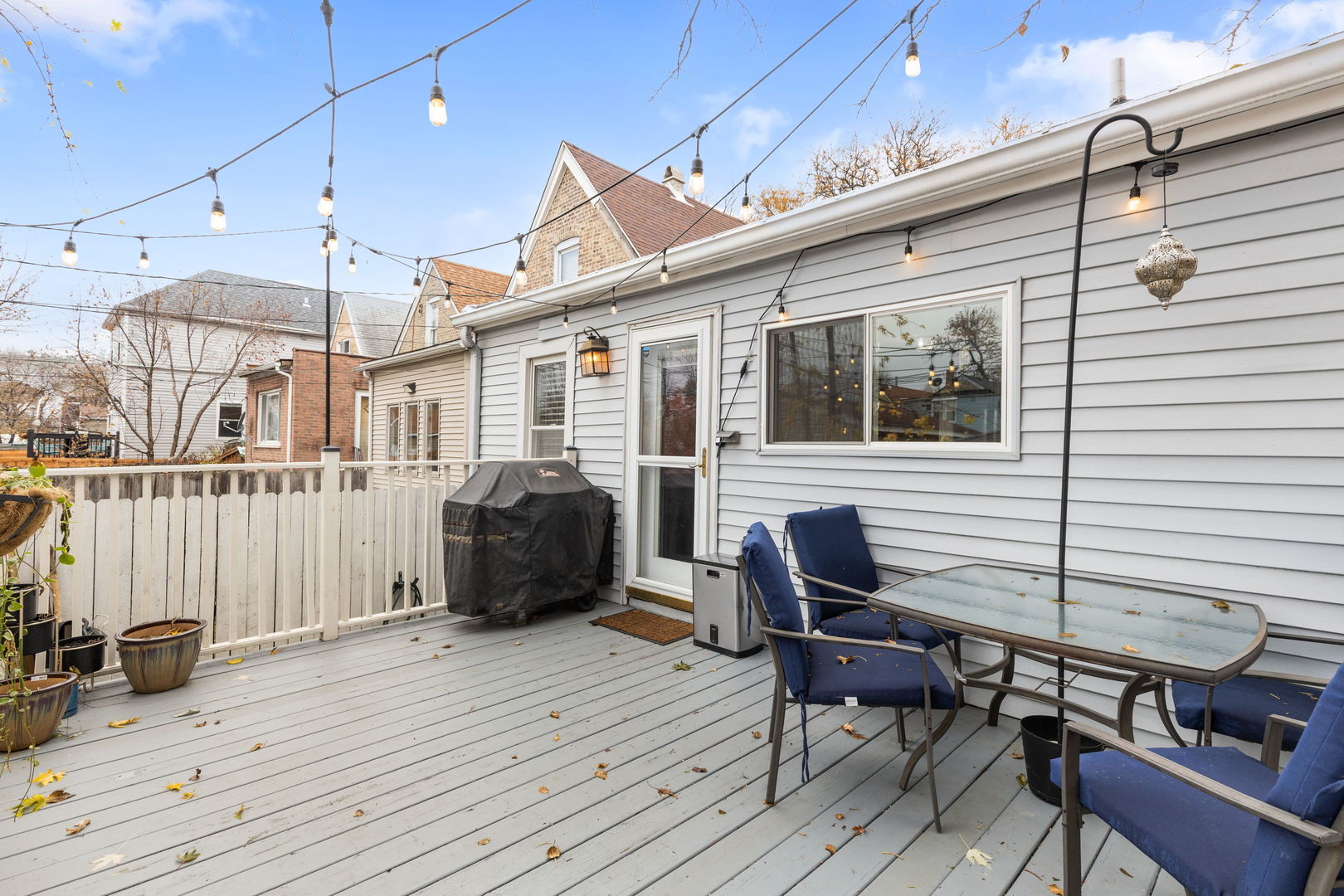 3439 West Hirsch Street Chicago IL 60651