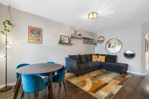 3439 West Hirsch Street Chicago IL 60651