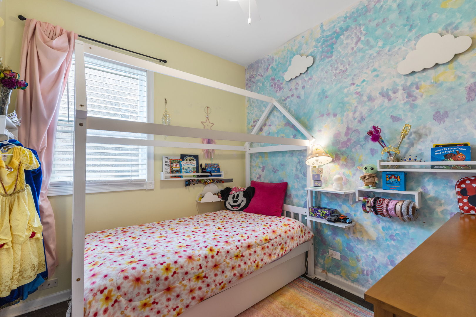 3439 West Hirsch Street Chicago IL 60651