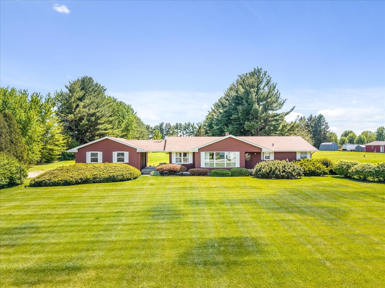 9640 Cunningham Road Winnebago IL 61088