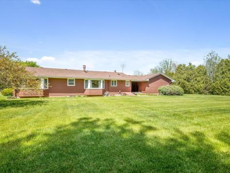 9640 Cunningham Road Winnebago IL 61088
