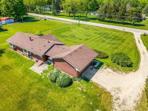 9640 Cunningham Road Winnebago IL 61088