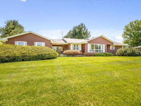 9640 Cunningham Road Winnebago IL 61088