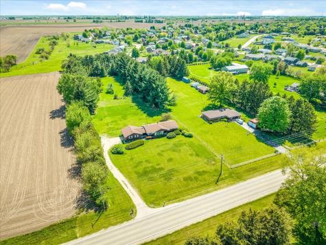9640 Cunningham Road Winnebago IL 61088