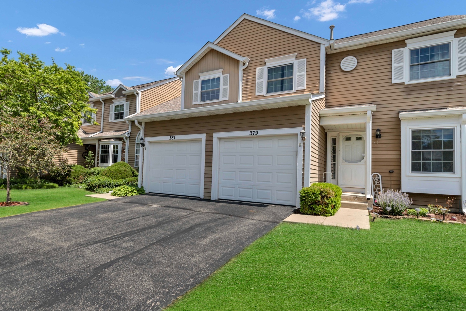 379 Ascot Lane Streamwood IL 60107