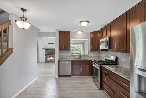 379 Ascot Lane Streamwood IL 60107