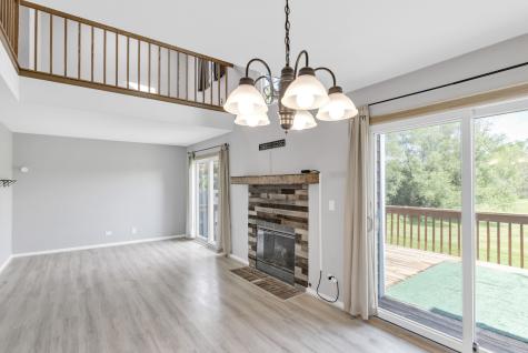 379 Ascot Lane Streamwood IL 60107