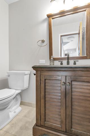 379 Ascot Lane Streamwood IL 60107