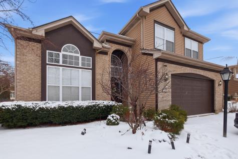 1951 Broadsmore Drive Algonquin IL 60102