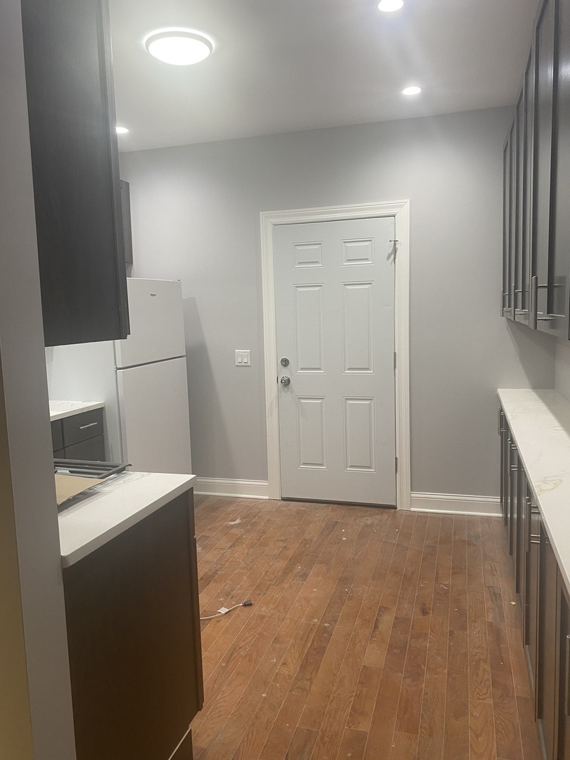 12053 South Michigan Avenue Chicago IL 60628